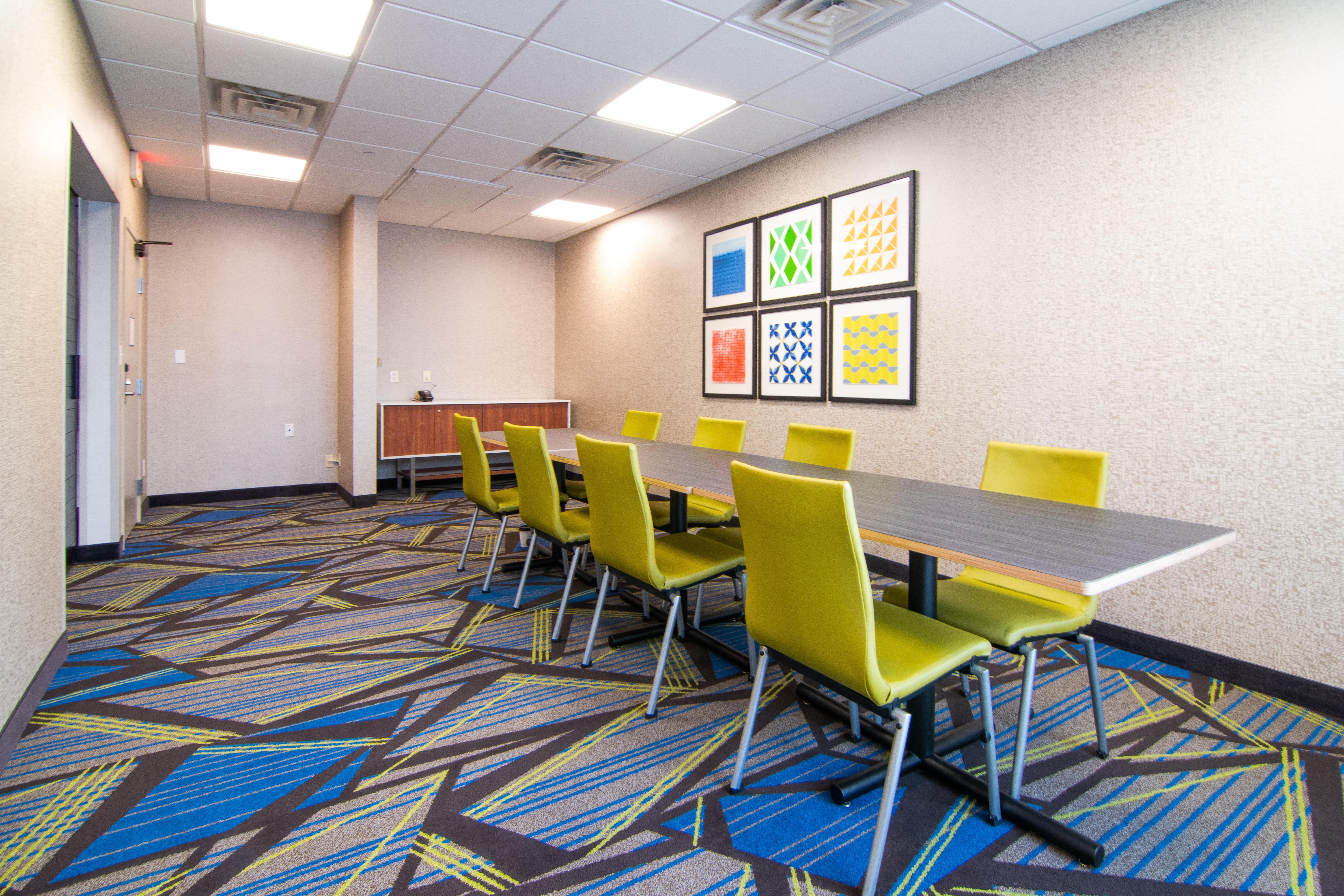 Holiday Inn Express & Suites - Indianapolis Northwest By Ihg Exterior foto